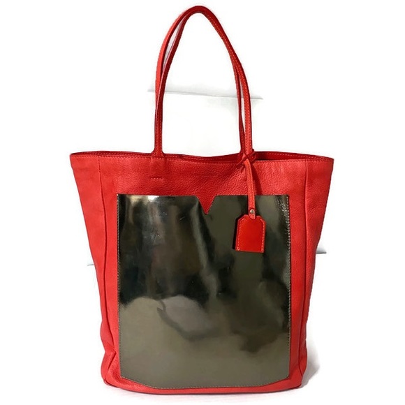 Florian Denicourt red tote